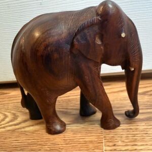 Vintage Hand-Carved Rosewood Elephant Figurine - 5" Asian Décor